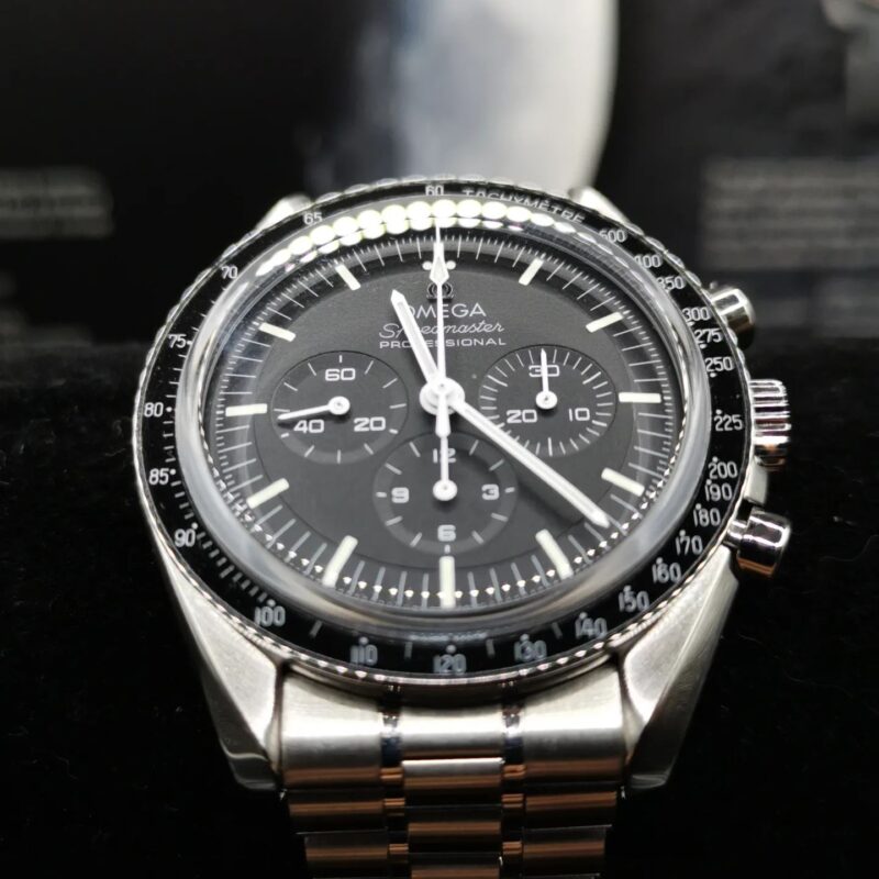 Omega Speedmaster Moonwatch 3861