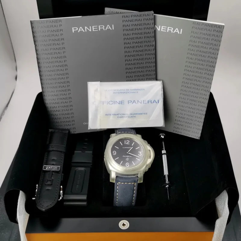 panerai base 000